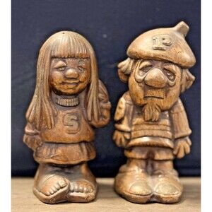 Vintage Treasure Craft Hippie Old Man & Woman Salt & Pepper Shakers
